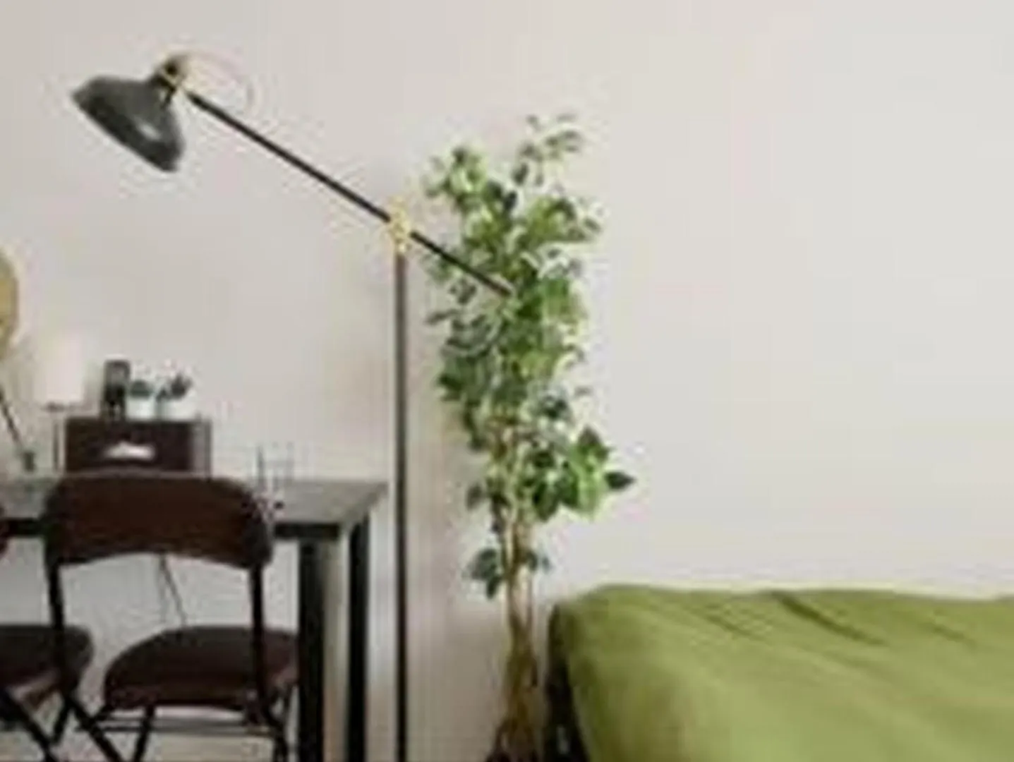 Apartment Ferienwohnung コンフィデンスロン802 Ōsaka Japan